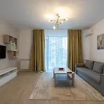 Lotus Mamaia