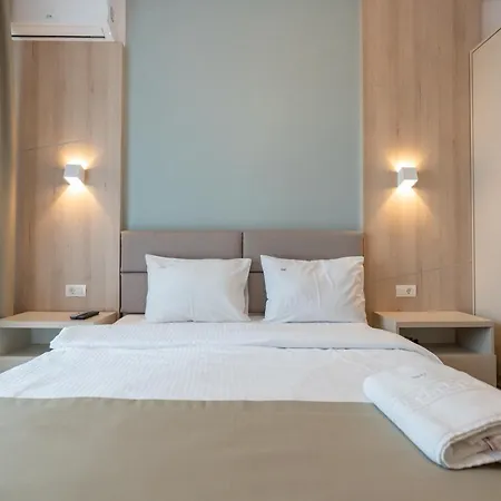 Lotus Aparthotel