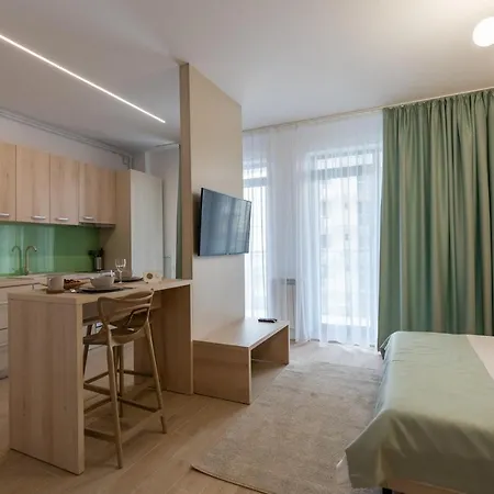 Lotus Mamaia