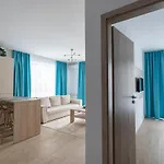 Lotus Mamaia